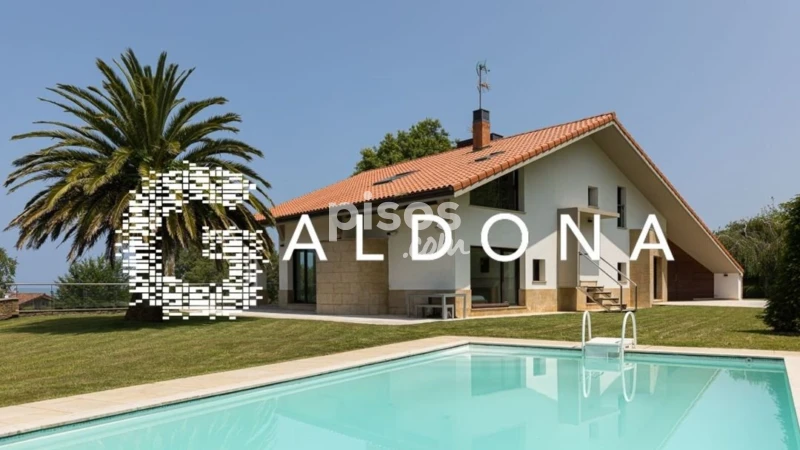 Casa en alquiler en Camino de Arritxulo, Ibaeta-Igeldo (San Sebastián - Donostia) de 9.000 €<span>/mes</span>