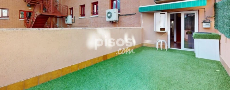 Piso en alquiler en Calle de Martínez Izquierdo, cerca de Calle de Azcona