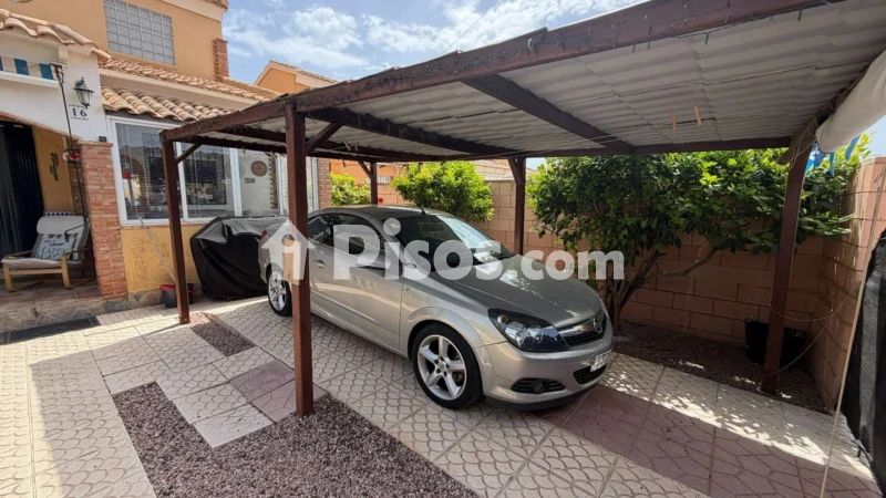 Casa – Orihuela, Urbanización Las Mimosas - La Chismosa, Urbanización la Florida