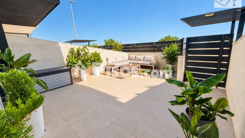 Chalet en venta en Orihuela Costa