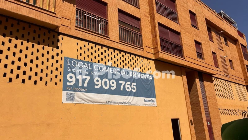 Local comercial en venta en Calle de Mendizábal, 36, cerca de Calle del Clavel