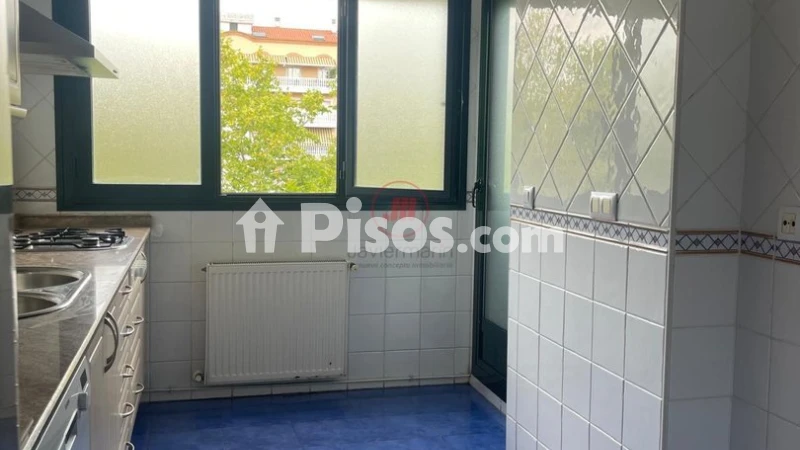 Fotografía del inmueble reportado: 800 €/mes — Cáceres, Cáceres