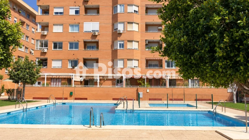 Fotografía del inmueble reportado: 1.000 €/mes — Almería, Almería