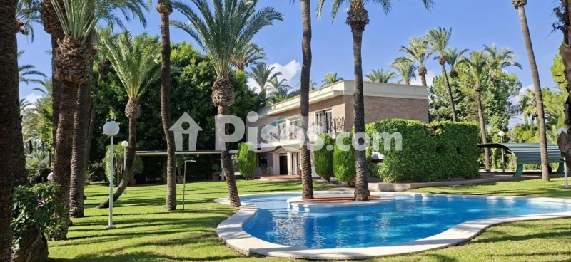 Casa rústica en venta en Alzabares