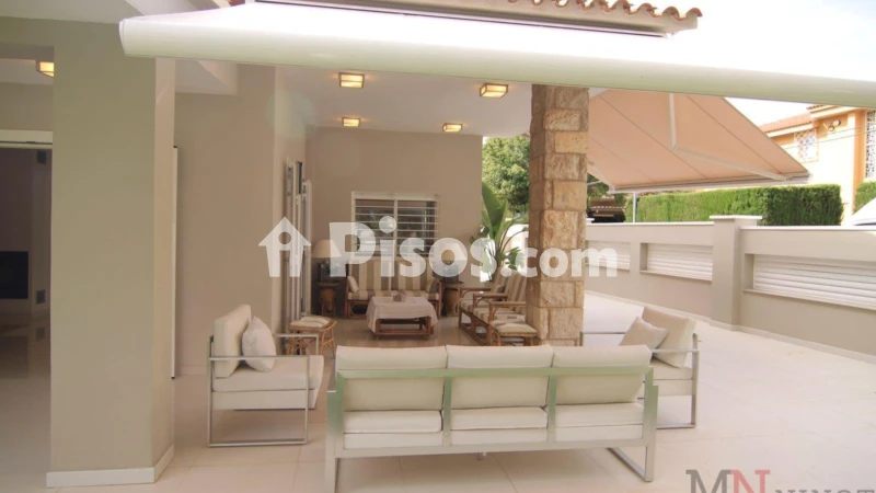 Fotografía del inmueble reportado: 3.300 €/mes — Castellón, Castellón
