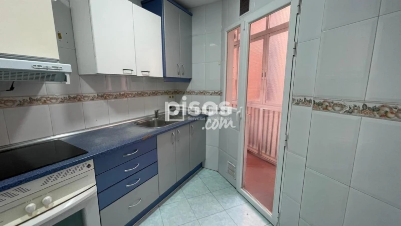 Piso en alquiler en Calle del General Ricardos, cerca de Calle del El Toboso