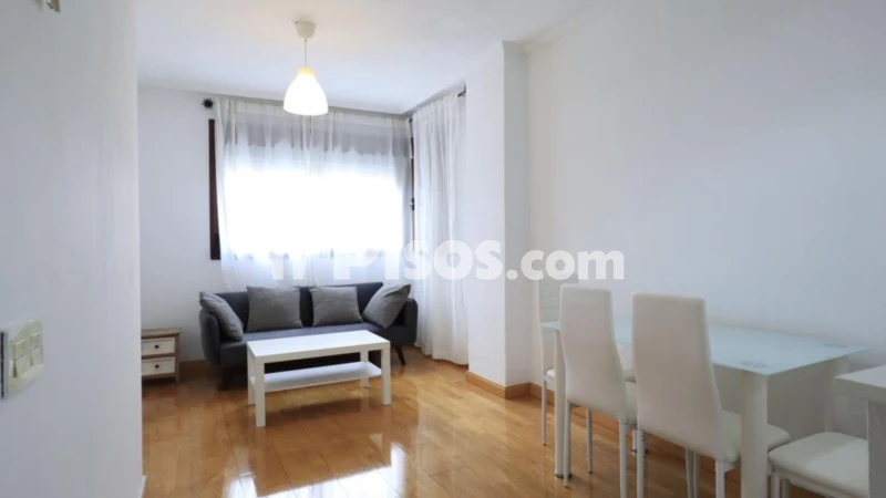 Fotografía del inmueble reportado: 880 €/mes — Madrid, Madrid