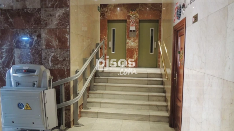 Piso en alquiler en Madrid, Zona de - Tetuán, Distrito - Valdeacederas