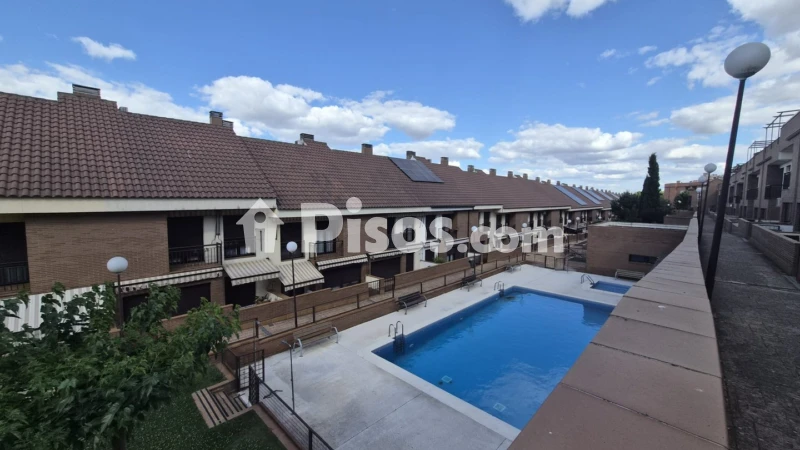 Casa adosada en venta en El Prado - Vista 3