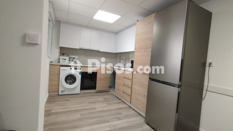 Piso en alquiler en Carrer Juan Espuche