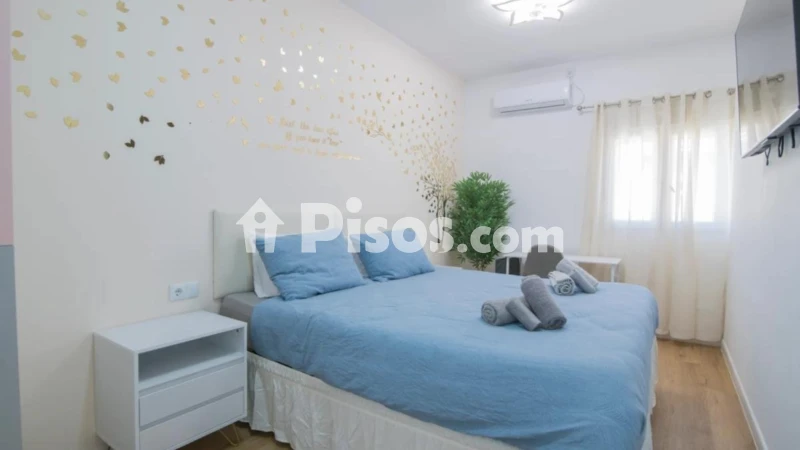 Fotografía del inmueble reportado: 950 €/mes — Valencia, Valencia