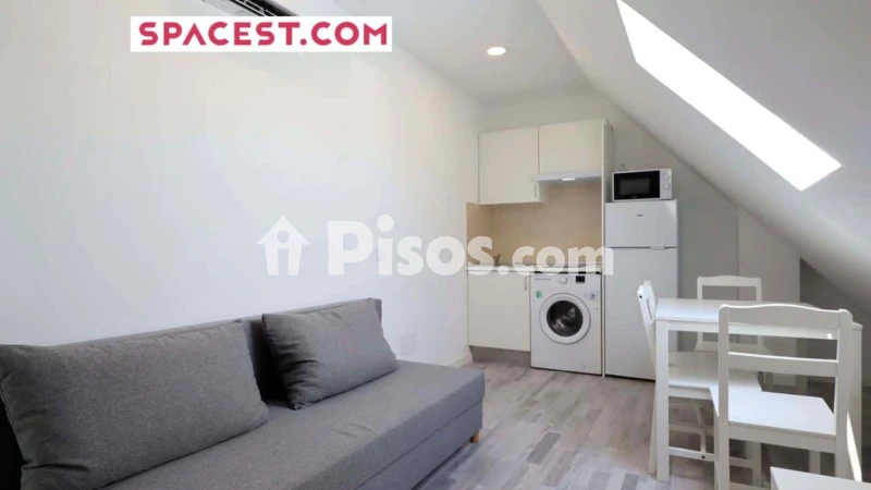 Fotografía del inmueble reportado: 900 €/mes — Madrid, Madrid