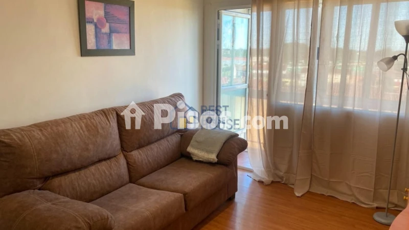 Fotografía del inmueble reportado: 550 €/mes — León, León