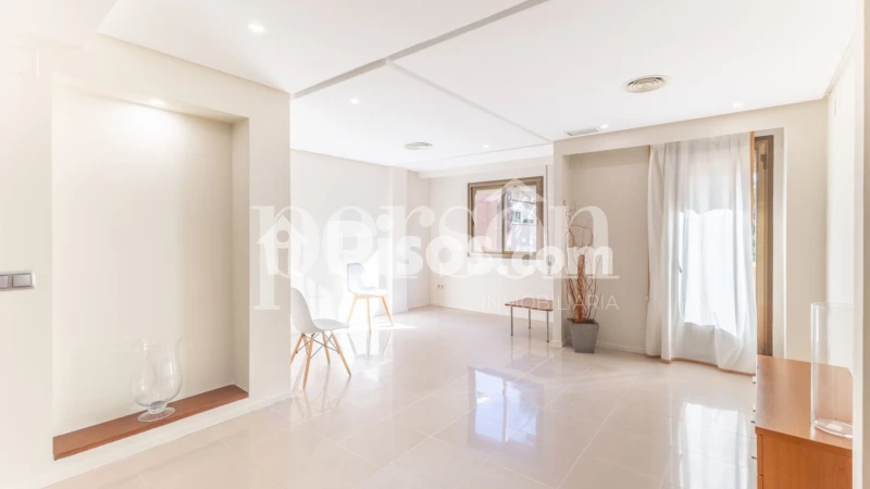 Fotografía del inmueble reportado: 1.200 €/mes — Valencia, Valencia