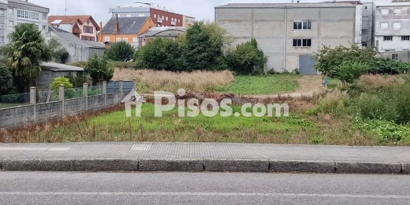 Terreno en venta en Calle de Rosalía de Castro