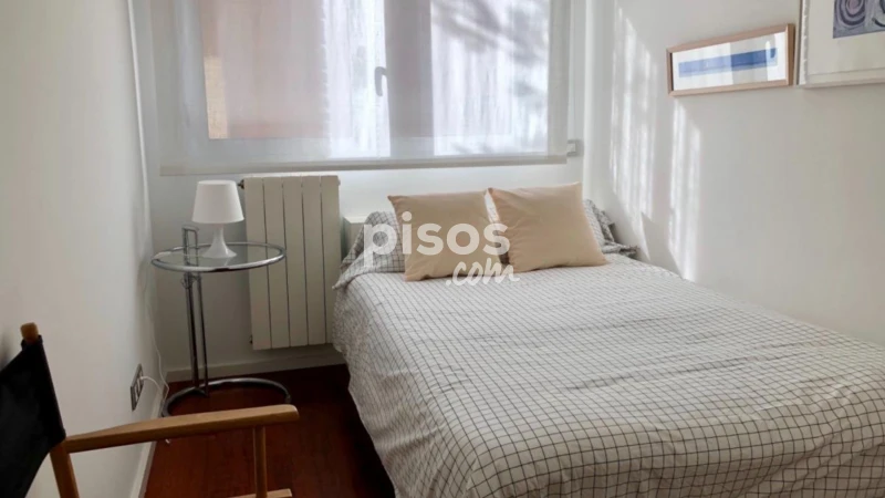 Habitación en alquiler en Vallcarca-Els Penitents, Vallcarca-Els Penitents (Distrito Gràcia. Barcelona Capital) de 550 €<span>/mes</span>