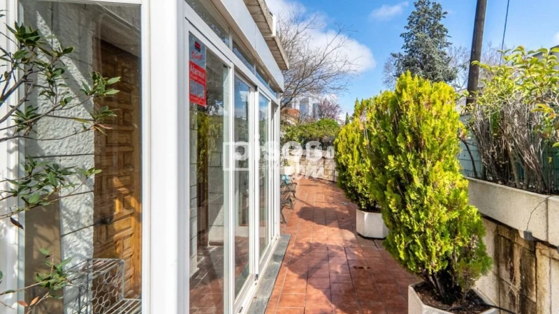 Chalet en venta en Calle de Francisco Suárez, Nueva España (Distrito Chamartín. Madrid Capital) de 1.450.000 €