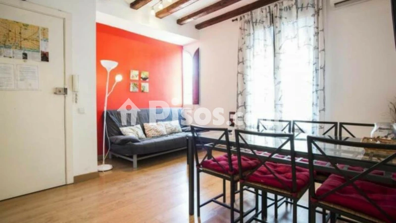 Piso en alquiler en El Raval