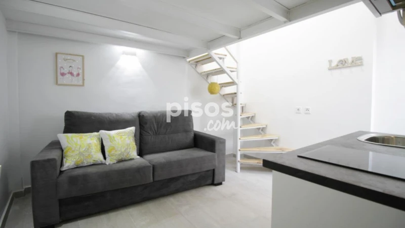 Estudio en alquiler en Zofío
