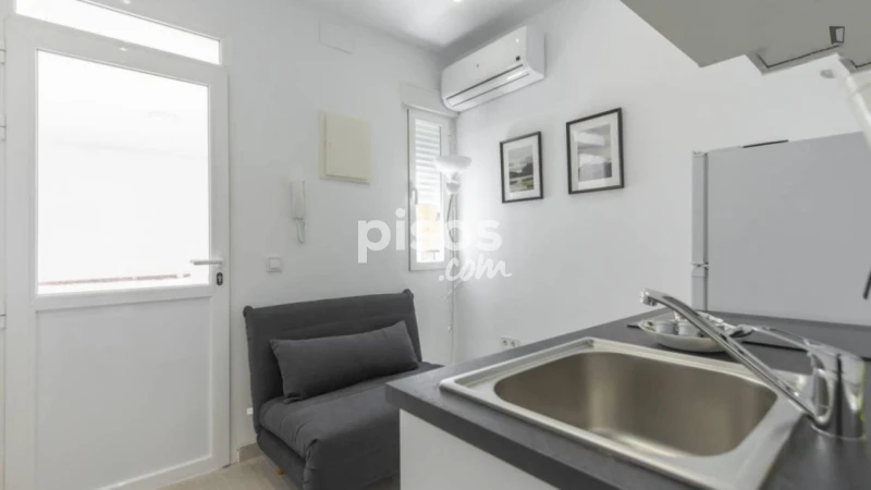 Piso en alquiler en Zofío