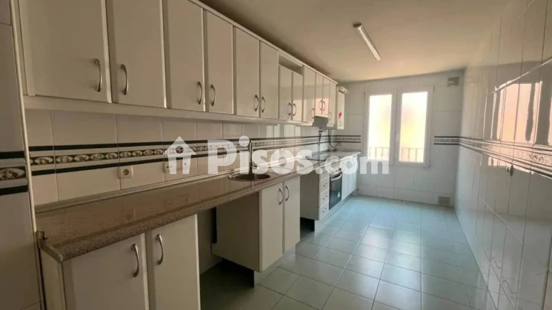 Fotografía del inmueble reportado: 1.200 €/mes — Granada, Granada