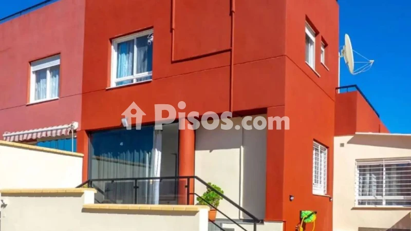 Casa – Orihuela, Urbanización Villacosta II-Las Filipinas, Villa Martín