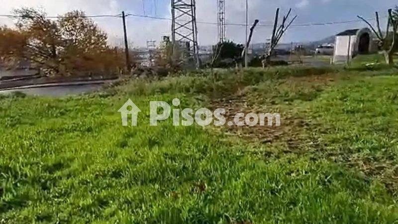 Terreno en venta en Avenida de Santa Marina, cerca de Calle de Casquido