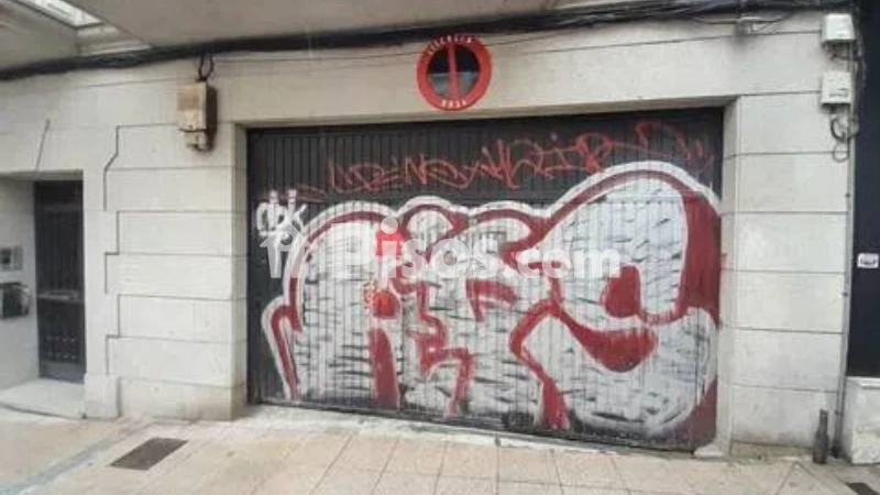 Garaje en venta en Sar