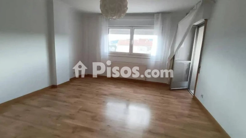 Fotografía del inmueble reportado: 885 €/mes — Ourense, Ourense