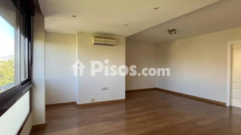 Fotografía del inmueble reportado: 1.400 €/mes — Granada, Granada