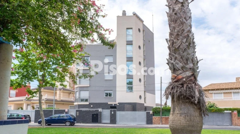 Pis – Torrevieja, Urbanización Calas Blancas