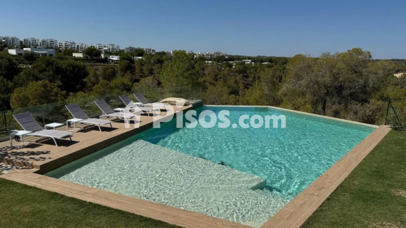 Pis – Orihuela, Villa Martín
