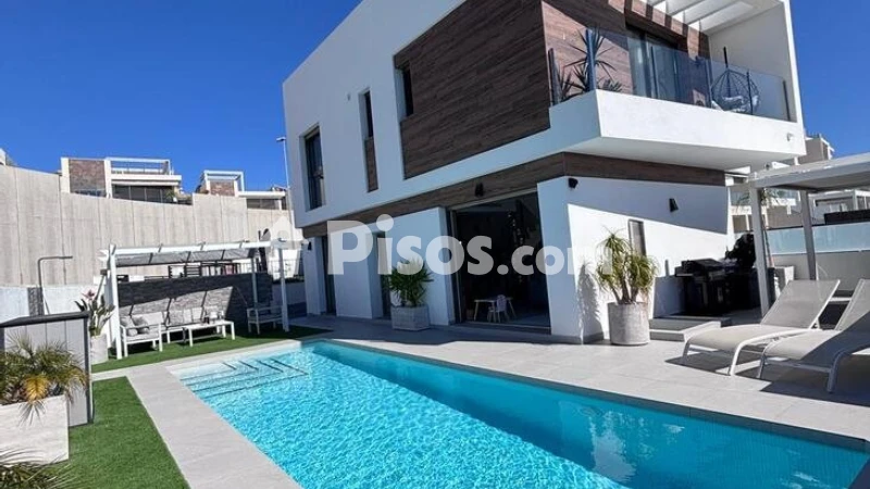 Casa – Orihuela, Urbanización El Presidente, Villa Martín