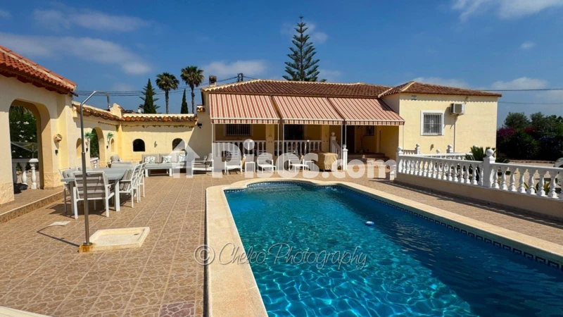 Casa – Catral