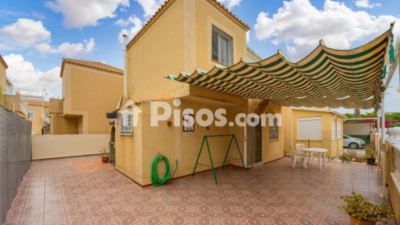 Dar, 74 m², art 95 m²