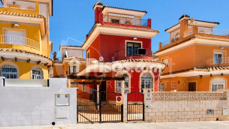 Casa – Los Montesinos