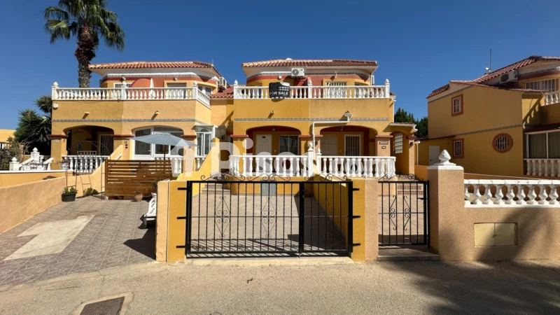 Casa – Orihuela, Urbanización Monte Golf Fase VII, Villa Martín