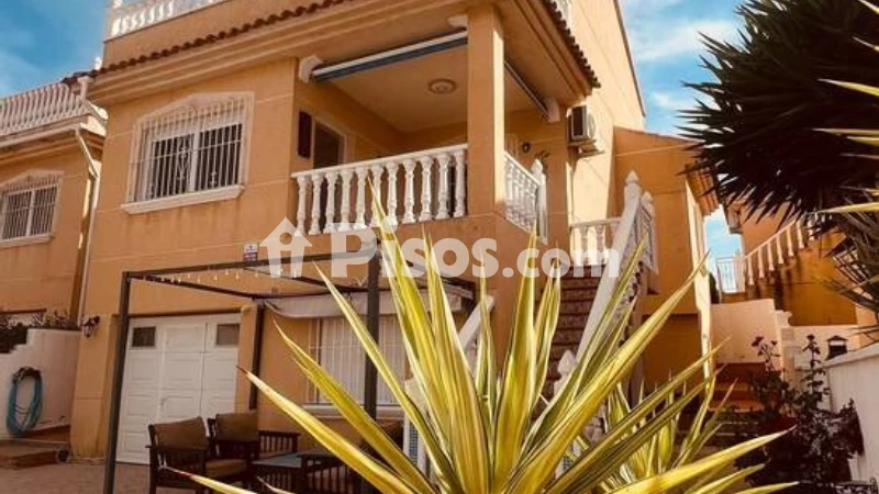 Casa – Orihuela, Urbanización El Presidente, Villa Martín