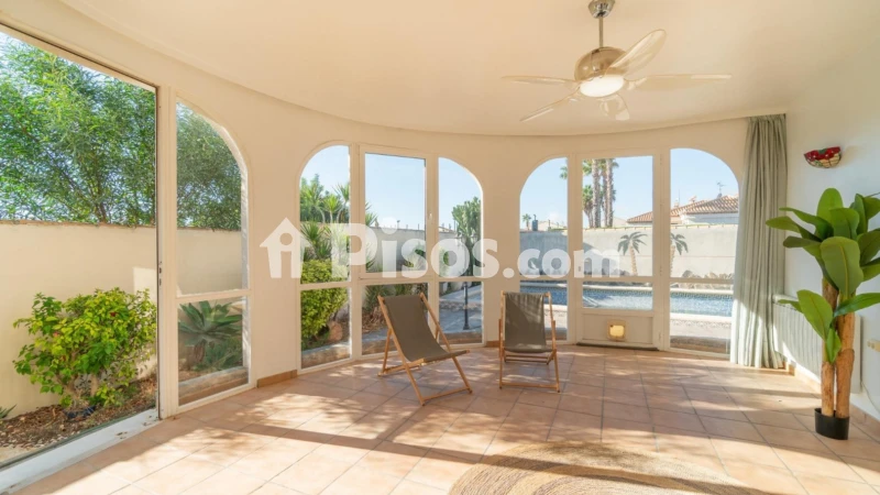 Casa en venta en Orihuela Costa