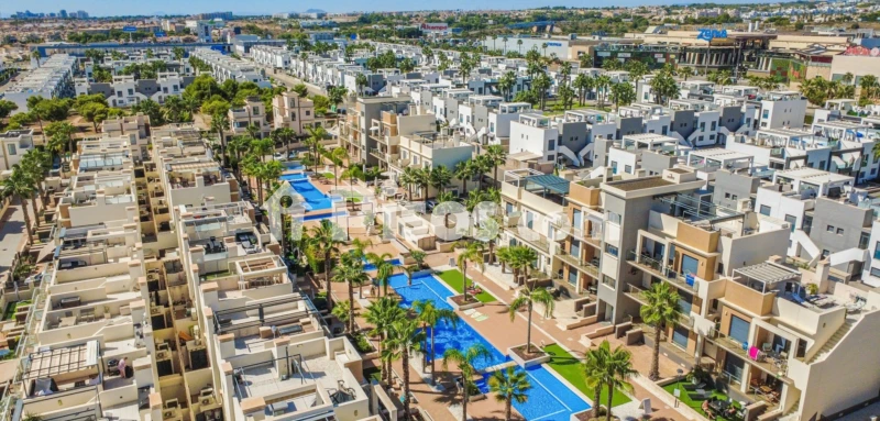 Dúplex en venta en Cabo Roig-La Zenia-La Regia