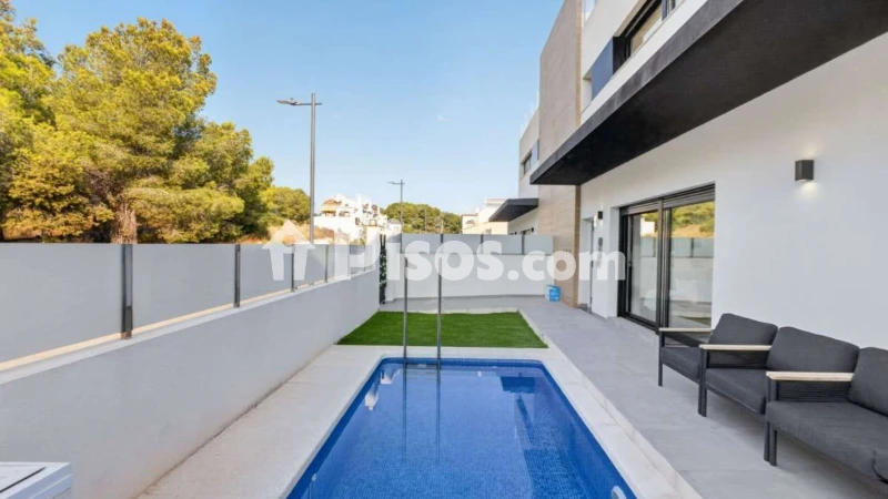 Casa en venta en Las Filipinas-Villamartín-Canal Norte