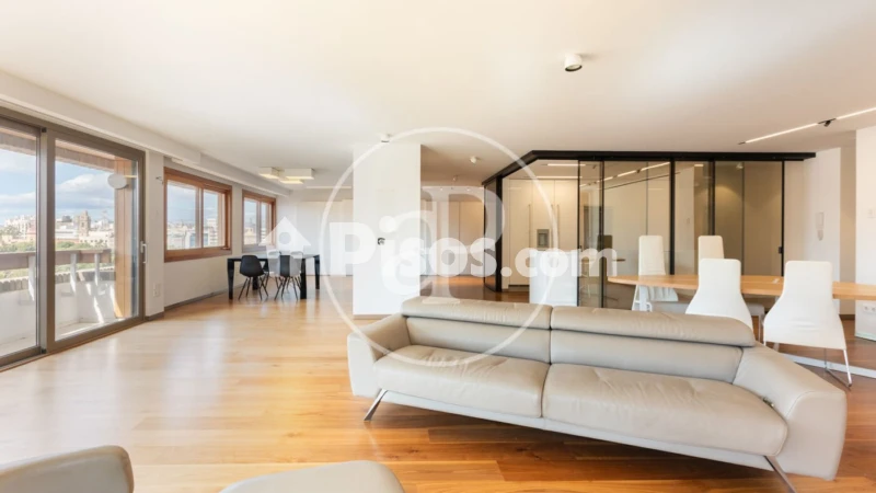 Apartamento en alquiler en Exposició