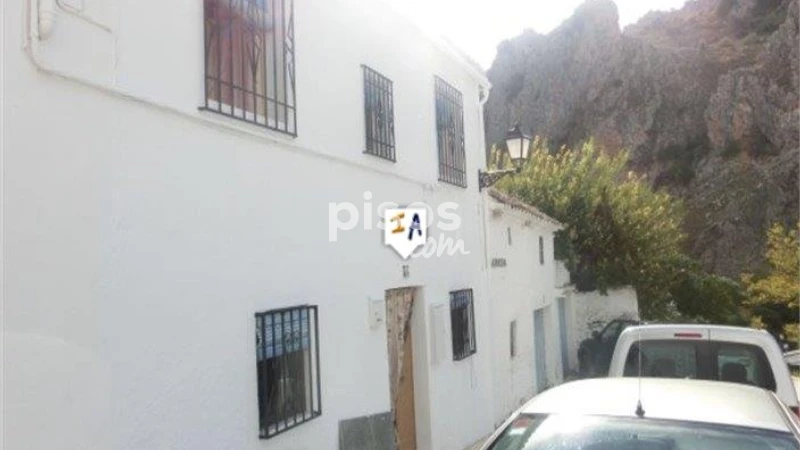 Casa en venta en Zuheros, Zuheros de 86.000 €