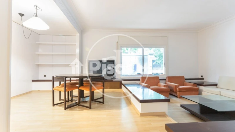 Apartamento en alquiler en Les Corts