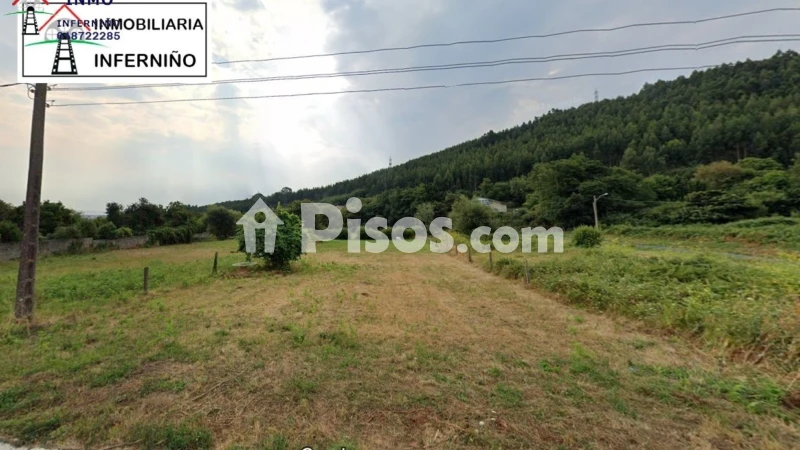 Terreno en venta en Serantes