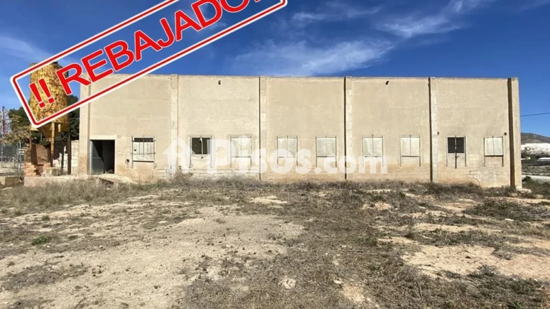 Terreno en venta en Calle Club de Tenis