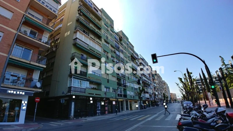 Fotografía del inmueble reportado: 1.000 €/mes — Granada, Granada