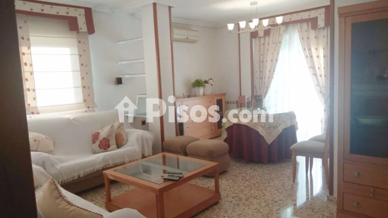 Fotografía del inmueble reportado: 700 €/mes — Jaén, Jaén