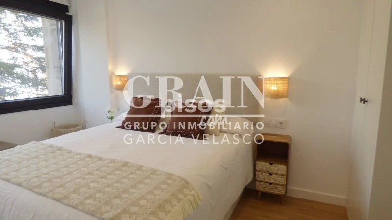 Apartamento en alquiler en Centro, Centro-Villacerrada-Pajarita (Albacete Capital) de 1.050 €<span>/mes</span>