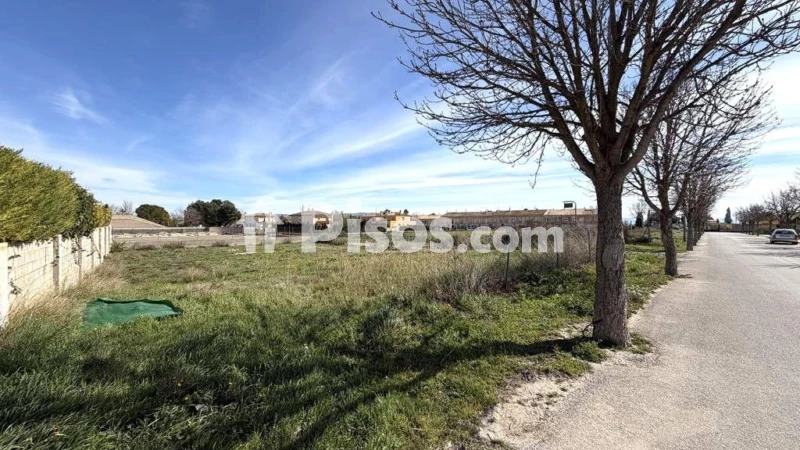 Terreno en venta en Avenida de las Jornetas